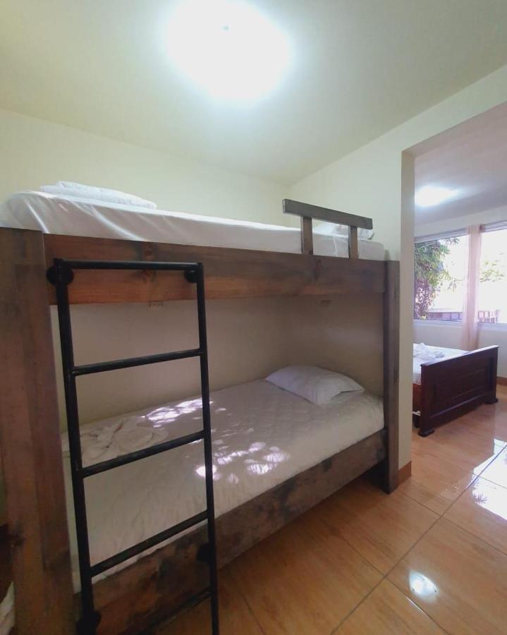 Hotel Ariana San Pedro La Laguna Exteriör bild