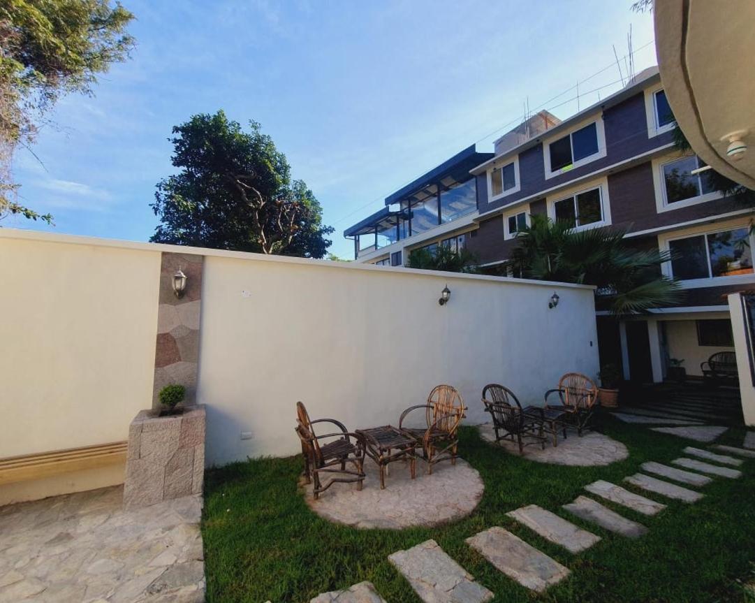 Hotel Ariana San Pedro La Laguna Exteriör bild
