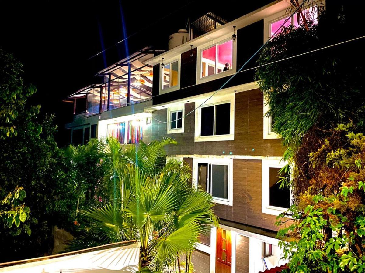 Hotel Ariana San Pedro La Laguna Exteriör bild