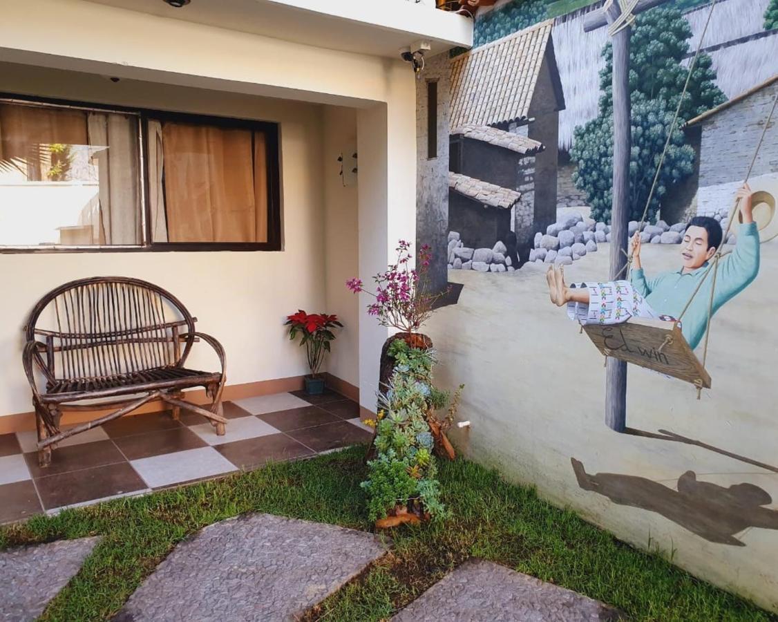 Hotel Ariana San Pedro La Laguna Exteriör bild