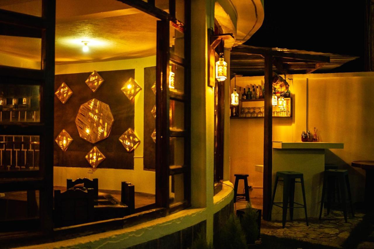 Hotel Ariana San Pedro La Laguna Exteriör bild