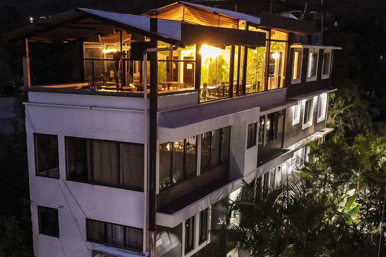 Hotel Ariana San Pedro La Laguna Exteriör bild